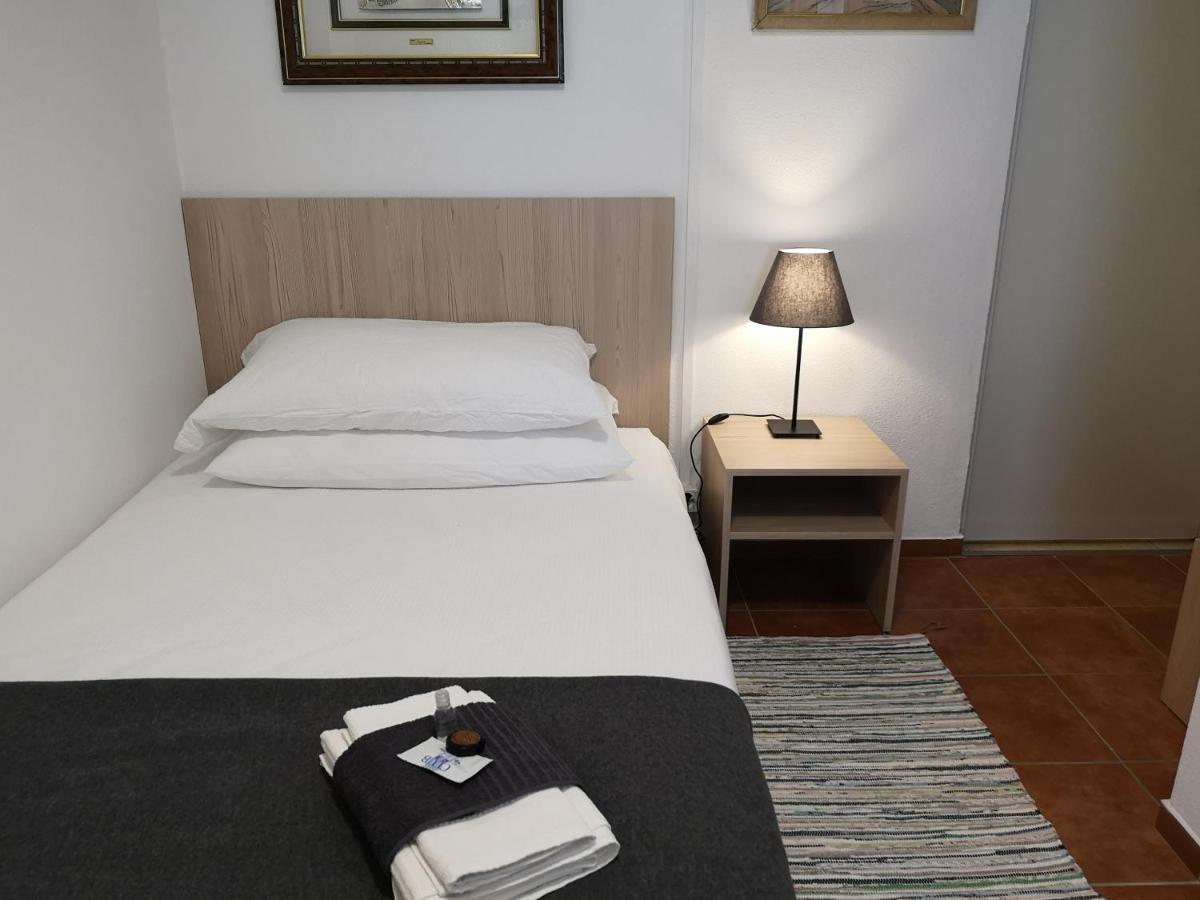 Hotel Elvezia - Self Check-In Lavorgo ภายนอก รูปภาพ