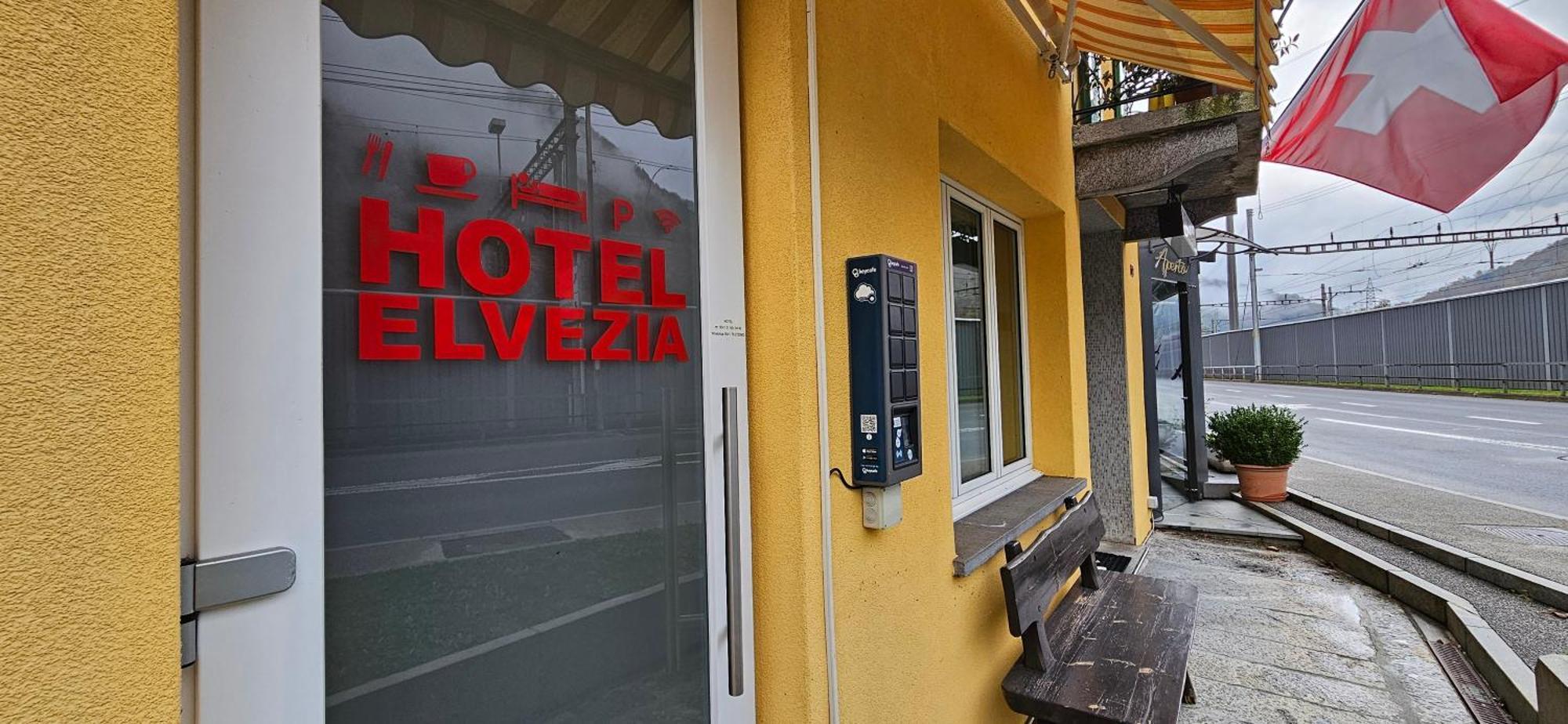 Hotel Elvezia - Self Check-In Lavorgo ภายนอก รูปภาพ
